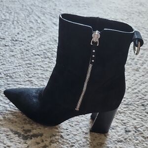 Paige Callan Block Heel Black Suede Leather Pointed-Toe Booties Size 7.5